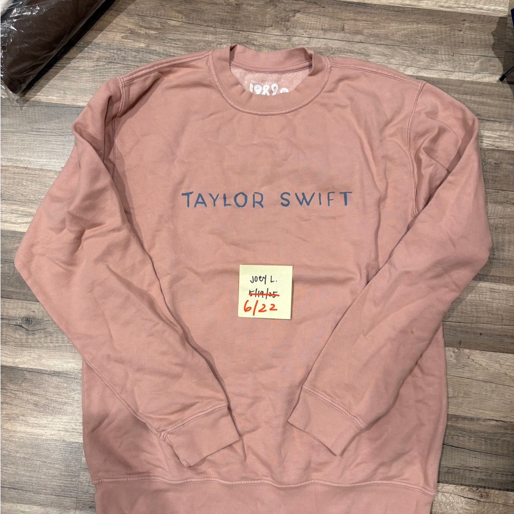 Taylor Swift 1989 Pink Sweatshirt